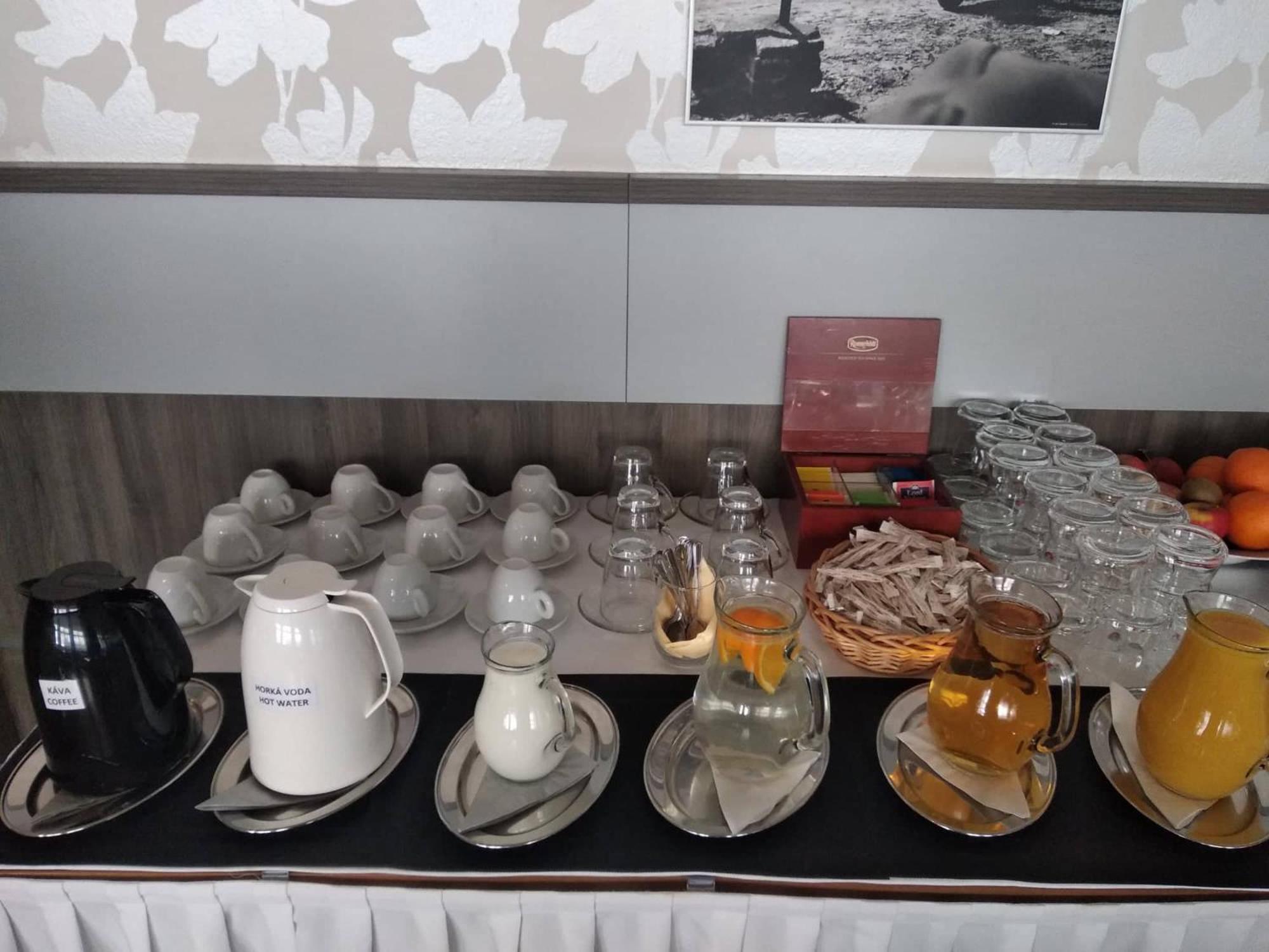 Hotel Monde Uherský Brod Zewnętrze zdjęcie