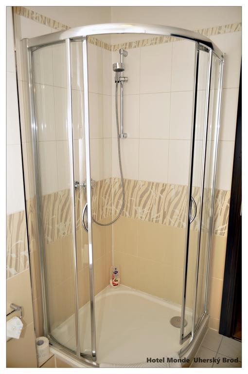 Hotel Monde Uherský Brod Zewnętrze zdjęcie