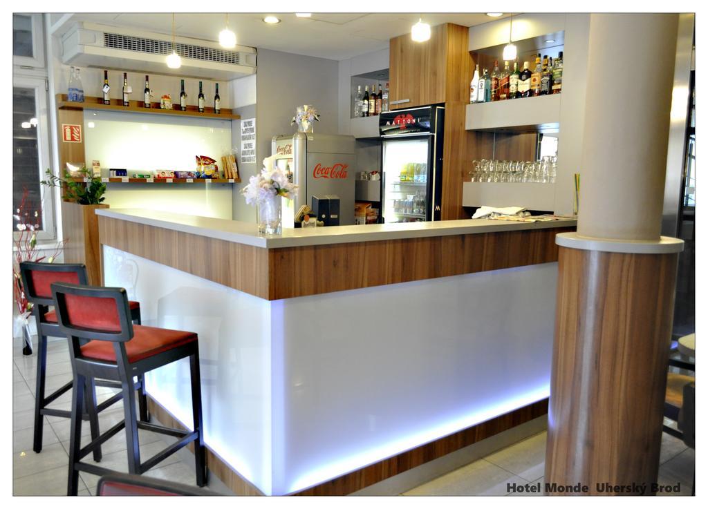 Hotel Monde Uherský Brod Zewnętrze zdjęcie